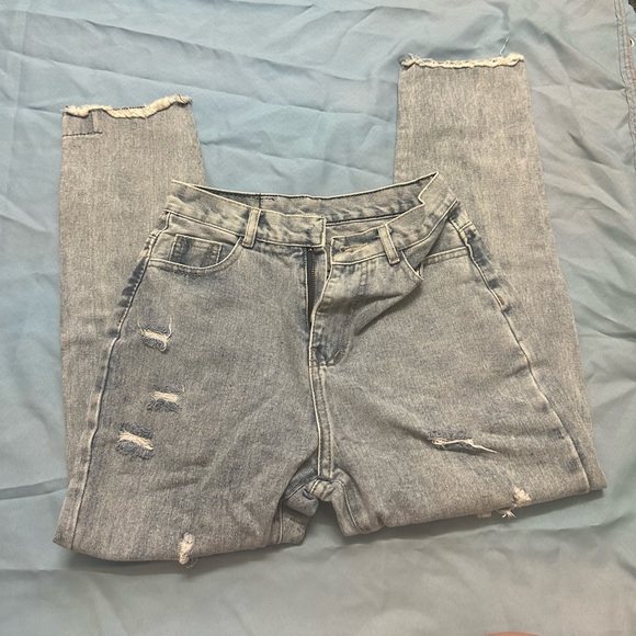 Jean - Picture 1 of 1